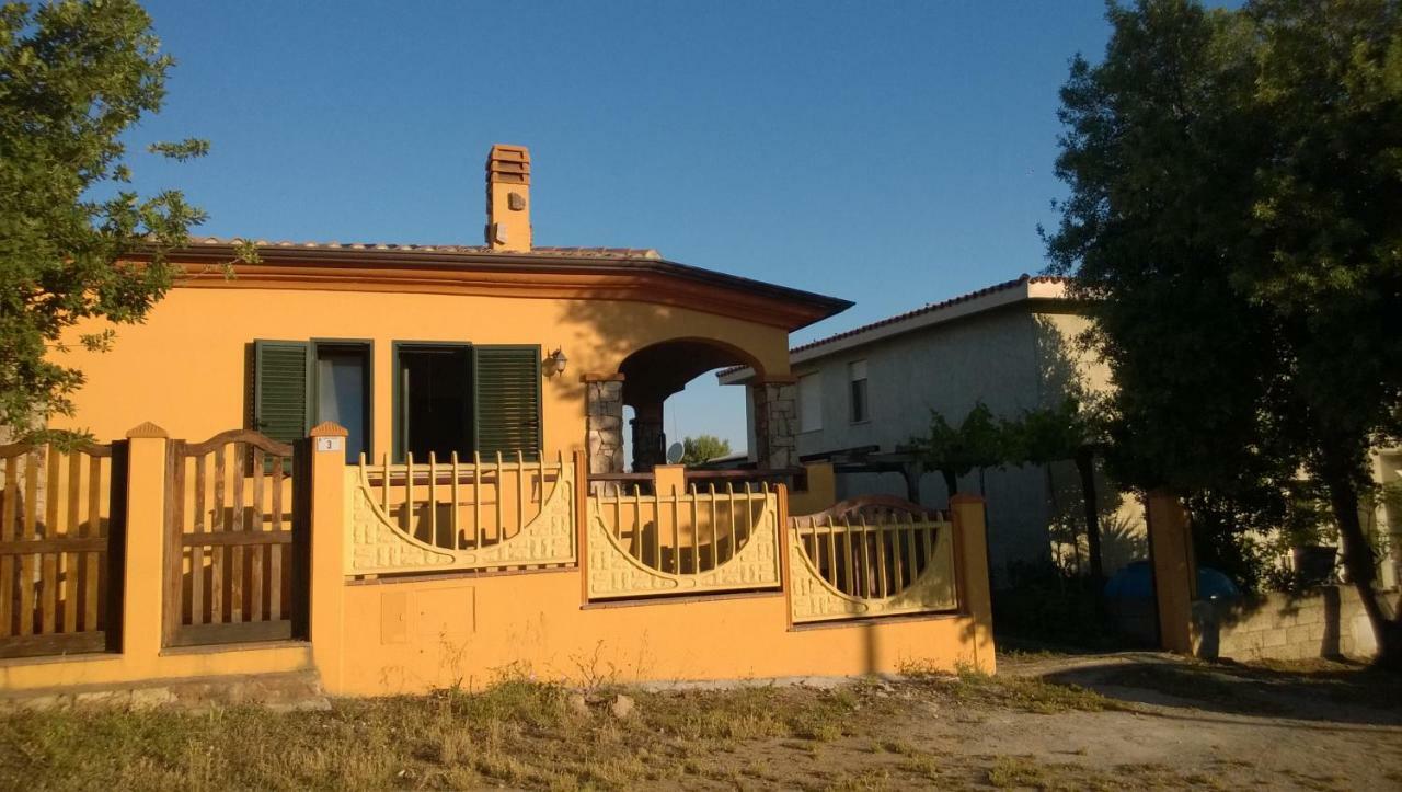 Villetta Mirto Siniscola Bagian luar foto