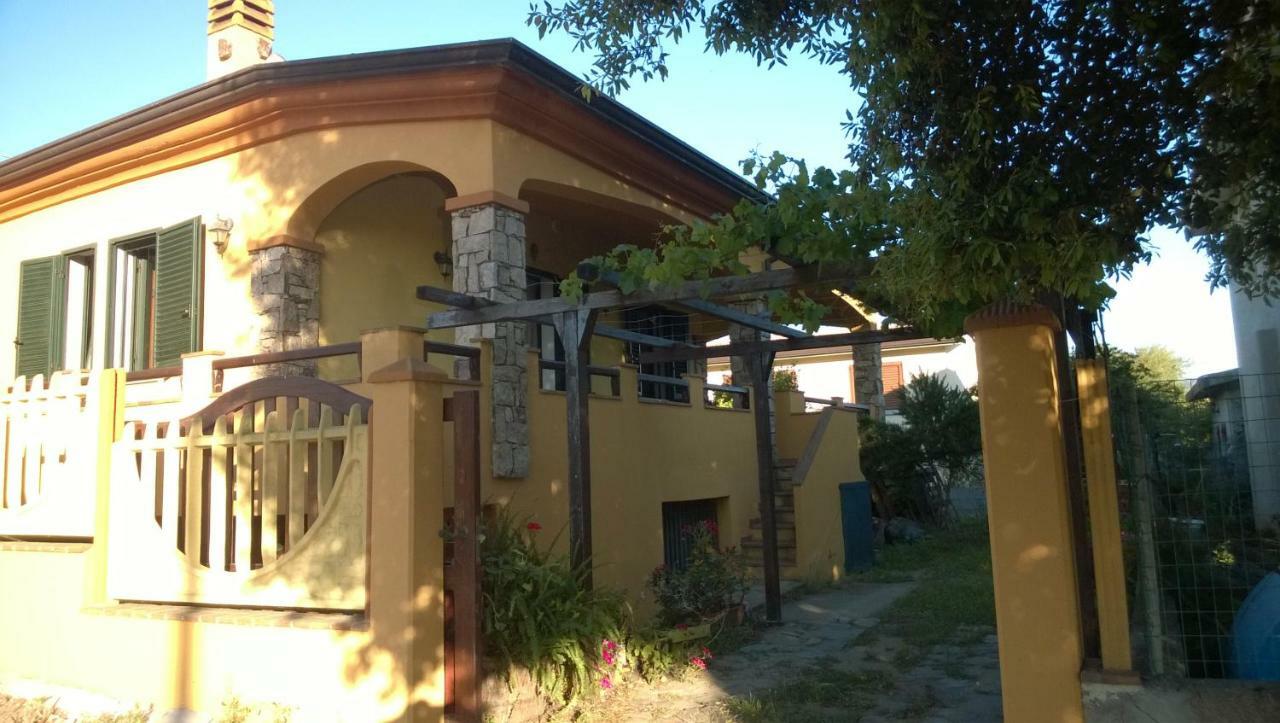 Villetta Mirto Siniscola Bagian luar foto